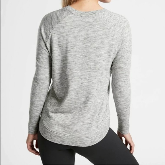ATHLETA Mindset Sweatshirt Grey Heather Relaxed Soft Sz XS - Picture 2 of 11